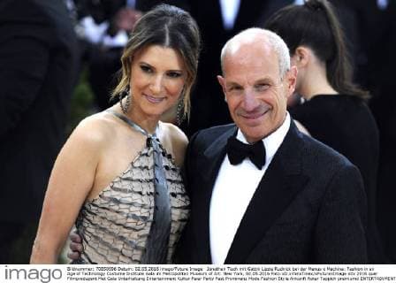 Jonathan Tisch mit Gattin Lizzie Rudnick bei der Manus x Machina: Fashion in an Age of Technology Costume Institute Gala im Metropolitan Museum of Art. New York, 02.05.2016 Foto:xD.xVanxTinex xFuturexImage