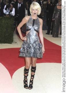 Taylor Swift bei der Manus x Machina: Fashion in an Age of Technology Costume Institute Gala im Metropolitan Museum of Art. New York, 02.05.2016 Foto:xD.xVanxTinex xFuturexImage