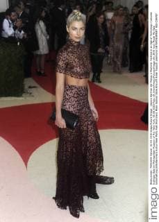 Jessica Hart bei der Manus x Machina: Fashion in an Age of Technology Costume Institute Gala im Metropolitan Museum of Art. New York, 02.05.2016 Foto:xD.xVanxTinex xFuturexImage