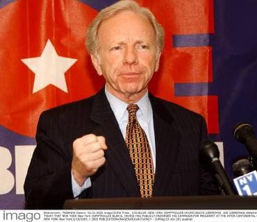 K31281AR. NEW YORK COMPTROLLER HEVESI BACKS LIEBERMAN .JOE LIEBERMAN ANNOUNCED TODAY THAT NEW YORK New York COMPTROLLER ALAN G. HEVESI HAS PUBLICLY ENDORSED HIS CAMPAIGN FOR PRESIDENT AT THE INTER CONTINENTAL HOTEL IN NEW YORK New York.6 19 2003. 2003 - ZUMAg115