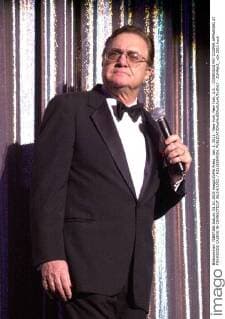 Jan. 1, 2011 - New York, New York, U.S. - COMEDIAN PAT COOPER APPEARING AT FOXWOODS CASINO IN CONNECTICUT 06 14 2003. K31189JKRON. - ZUMAjk2_