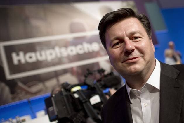 Andreas Geisel DEU, Deutschland, Germany, Berlin, 30.04.2016 Andreas Geisel, SPD, Senator fuer Stadtentwicklung in Berlin und stellv. Landesvorsitzender, auf dem Landesparteitag der Berliner SPD in Berlin. Auf diesem Parteitag waehlt die SPD einen Parteivorsitzenden und den Spitzenkandidaten in Vorbereitung fuer den Wahlkampf zur Abgeordnetenwahl im September. Andreas Geisel, senator in Berlin, at a party congress of the SPD in Berlin to establish the election campaign for Berlin in September