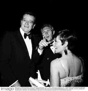 Jan. 1, 2011 - Hollywood, California, U.S. - JOHN WAYNE WITH STEVE MCQUEEN AND HIS WIFE NEILE ADAMS AT THE GOLDEN S, COCONUT GROVE.1967. 4629. - ZUMAr82_