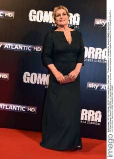 TV Serie Gomorra - Premiere der Zweiten Staffel in Rom Foto IPP GioiaxBotteghi Roma 09 05 2016 red carpet della serie tv gomorra seconda stagione nella foto Cristina Donadio  0