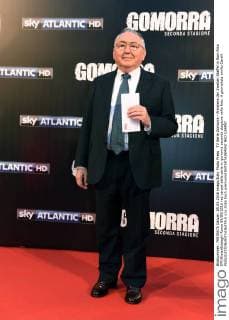 TV Serie Gomorra - Premiere der Zweiten Staffel in Rom Foto IPP GioiaxBotteghi Roma 09 05 2016 red carpet della serie tv gomorra seconda stagione nella foto: il giornalista emilio Carelli  0