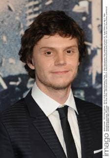 X -Men Apocalypse film premiere London.UK. Evan Peters at the X -Men Apocalypse premiere, BFI Imax. 9th May 2016. LMK200-60478-100516. 