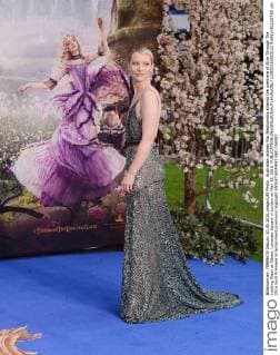 Australian actress Mia Wasikowska attends the premiere of Alice Through The Looking Glass at Odeon, Leicester Square in London on May 10, 2016.  LON20160510122 RUNExHELLESTAD