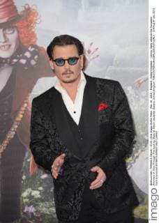 May 10, 2016 - England, United Kingdom - Johnny Deep attends the European Premiere of Alice Through The Looking Glass at Odeon Leciester Square. United Kingdom - ZUMAs147