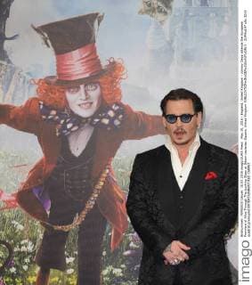 May 10, 2016 - England, United Kingdom - Johnny Depp attends the European Premiere of Alice Through The Looking Glass at Odeon Leciester Square. United Kingdom - ZUMAs147