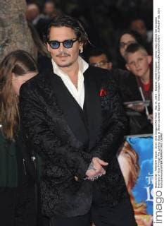 May 10, 2016 - England, United Kingdom - Johnny Depp attends the European Premiere of Alice Through The Looking Glass at Odeon Leciester Square. United Kingdom - ZUMAs147