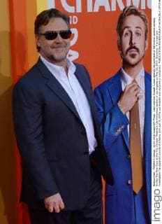 Cast member Russell Crowe attends the premiere of the motion picture comedy thriller The Nice Guys at the TCL Chinese Theatre in the Hollywood section of Los Angeles on May 10, 2016. Storyline: A private eye investigates the apparent suicide of a fading porn star in 1970s Los Angeles and uncovers a conspiracy.  LAP2016051013 JIMxRUYMEN