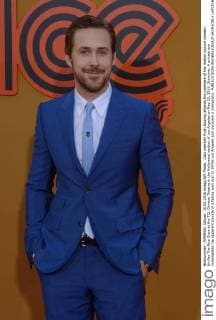 Cast member Ryan Gosling attends the premiere of the motion picture comedy thriller The Nice Guys at the TCL Chinese Theatre in the Hollywood section of Los Angeles on May 10, 2016. Storyline: A private eye investigates the apparent suicide of a fading porn star in 1970s Los Angeles and uncovers a conspiracy.  LAP2016051019 JIMxRUYMEN