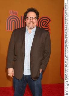 LOS ANGELES - MAY 10: Jon Favreau at the The Nice Guys Premiere at the TCL Chinese Theater IMAX on May 10, 2016 in Los Angeles, CA  KathyxHutchins