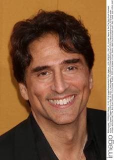LOS ANGELES - MAY 10: Vincent Spano at the The Nice Guys Premiere at the TCL Chinese Theater IMAX on May 10, 2016 in Los Angeles, CA  KathyxHutchins
