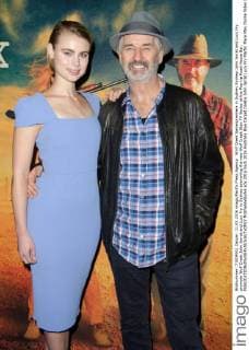 Wolf Creek Serienpremiere in Sydney Sydney:John Jarrat and Lucy Fry promote Wolf Creek John Jarrat and Lucy Fry in Sydney promoting the new Wolf Creek Stan TV Series at the Pop-Up Road House Bar.  MitchellexBurke