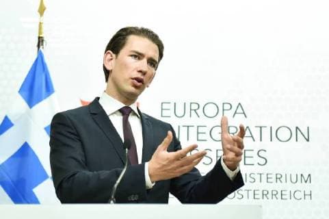 (160511) -- VIENNA, May 11, 2016 -- Austrian Foreign Minister Sebastian Kurz addresses the media after a meeting with Greek Foreign Minister Nikos Kotzias in Vienna, Austria, May, 11, 2016. ) AUSTRIA-VIENNA-GREECE-DIPLOMACY QianxYi 