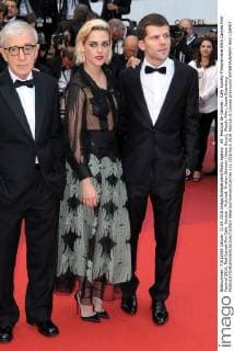 69. Festival de Cannes - Cafe Society Filmpremiere 69th Cannes Film Festival 2016, Red Carpet film Cafe Society . Pictured: Kristen Stewart (dress Gucci), Woody Allen, Jesse Eisenberg  AlbertoxTerenghi Cannes
