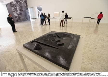 Bilder des Tages Isamu Noguchi Ausstellung in Mexiko-Stadt A view of a piece of the exhibition The parks of Noguchi by Japanese artist Isamu Noguchi at the Contemporary Art Museum Tamayo in Mexico City, Mexico, 11 May 2016. EFE Sashenka Gutierrez NOGUCHI PARKS EXHIBITION !ACHTUNG: NUR REDAKTIONELLE NUTZUNG!  CMX001 20160511-635986027289322904