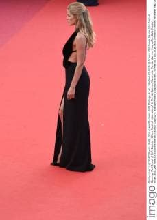 207499 Serge Arnal Starface 2016-05-11 France 69th Annual Cannes Film Festival. Opening. Red Carpet of Cafe Society . 69ème Festival International du film de Cannes. Ouverture. Montée des marches du film Cafe Society . Kroes, Doutzen  Copyright: xSergexArnalx xStarfacex STAR_207499_027