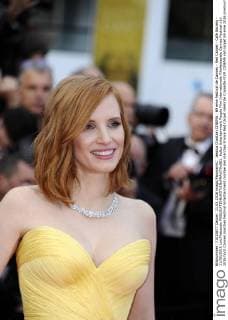 Jessica Chastain CINEMA : 69 eme Festival de Cannes - Red Carpet - Cafe Society - 11 05 2016 LoicThebaudx 