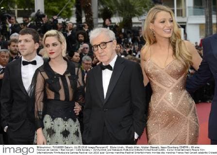 Blake Lively, Woody Allen, Kristen Stewart, Jesse Eisenberg CINEMA : 69 eme Festival de Cannes - Red Carpet - Cafe Society - 11 05 2016 LoicThebaudx 
