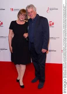 Rolf Zuckowski mit Frau Monika - Verleihung Deutscher Musikautoren Preis 2016 im Hotel Ritz Carlton in Berlin am 12.05.2016. Deutscher Musikautoren Preis