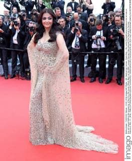 69. Festival de Cannes: Slack Bay - Ma Loute Filmpremiere Aishwarya Rai arrives on the red carpet before the screening of the film Ma Loute (Slack Bay) at the 69th annual Cannes International Film Festival in Cannes, France on May 13, 2016.  CAN20160513812 DAVIDxSILPA