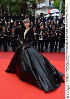 69. Festival de Cannes: The BFG Filmpremiere 69th Cannes Film Festival 2016, Red Carpet film The BFG . Pictured: Li Yuchun  SimonexComi Cannes