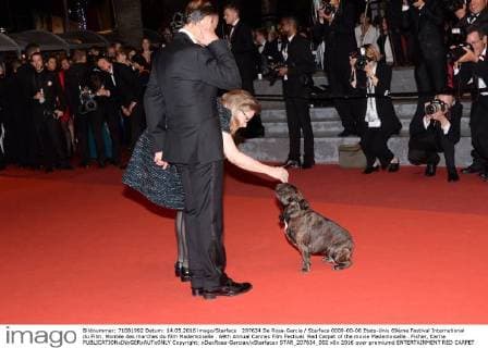 207634 De Rosa-Garcia Starface 0000-00-00 Etats-Unis 69ème Festival International du Film. Montée des marches du film Mademoiselle . 69th Annual Cannes Film Festival. Red Carpet of the movie Mademoiselle . Fisher, Carrie  Copyright: xDexRosa-Garciax xStarfacex STAR_207634_002