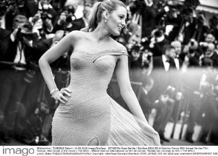 207629 De Rosa-Garcia Starface 2016-05-14 Cannes France 69th Annual Cannes Film Festival. Red Carpet of the movie « The BFG» . 69ème Festival International du film de Cannes. Montée des marches du film « THE BFG » Lively, Blake  Copyright: xDexRosa-Garciax xStarfacex STAR_207629_095