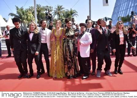 69. Festival de Cannes - American Honey Premiere 207665 De Rosa-Garcia Starface 2016-05-15 Cannes France 69th Annual Cannes Film Festival. Red Carpet of the movie « American Honey » . 69ème Festival International du film de Cannes. Montee des marches du film « American Honey » Keough-Presley, Riley; LaBeouf, Shia; Ezell, Veronica; Lane, Sasha; Lombardi, Mccaul; Stone, Isaiah  Copyright: xDexRosa-Garciax xStarfacex STAR_207665_009
