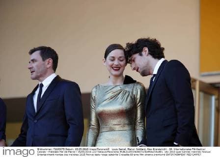 Louis Garrel, Marion Cotillard, Alex Brendemühl - 69. Internationales Filmfestival Cannes - Premiere Mal De Pierre - 15 05 2016 LoicThebaud Panoramic 