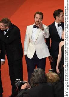 207680 Serge Arnal Starface 2016-05-15 Cannes France 69th Annual Cannes Film Festival. Red Carpet of the movie « The Nice Guys » . 69ème Festival International du film de Cannes. Montée des marches du film « The Nice Guys» Gosling, Ryan  Copyright: xSergexArnalx xStarfacex STAR_207680_013