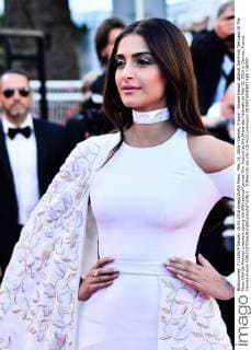 May 15, 2016 - Cannes, France - Sonam Kapoor attends the From The Land Of The Moon (Mal De Pierres) premiere during the 69th annual Cannes Film Festival at the Palais des Festivals on May 15, 2016 in Cannes, France. Cannes France  - ZUMAn230