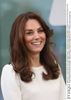 . 16 05 2016. London, United Kingdom. The Duke and Duchess of Cambridge and Prince Harry arriving for the launch of their Heads Together campaign at the Queen Elizabeth Olympic Park in London.  xStephenxLockx xi-Imagesx IIM-12666-0012