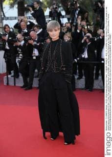 CANNES, FRANCE - MAY 15: (CHINA OUT) Actress Chris Li Yuchun poses on red carpet during the premiere of film From The Land Of The Moon at the 69th annual Cannes Film Festival on May 15, 2016 in Cannes, France.  CFP484554140