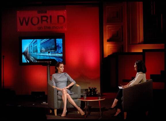 Bilder des Tages . 16 05 2016. London, United Kingdom. Angelina Jolie Pitt global refugee crisis. Angelina Jolie Pitt keynote address at BBC. The actress and UNHCR Special Envoy, give s a keynote address on the global refugee crisis at BBC Broadcasting House. Her speech forms part of a day of special live coverage around migration at Broadcasting House.  xAndrewxParsonsx xi-Imagesx IIM-12669-0003