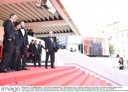 207712 Serge Arnal Starface 2016-05-16 Cannes France 69ème Festival International du film de Cannes. Montée des marches du film Loving . 69th International Cannes Film Festival. Red Carpet of the movie Loving. Edgerton, Joël; Negga, Ruth; Nichols, Jeff  Copyright: xSergexArnalx xStarfacex STAR_207712_008