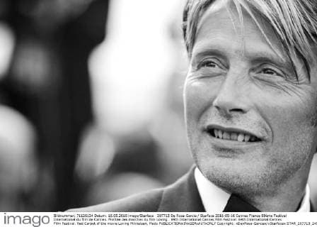 207713 De Rosa-Garcia Starface 2016-05-16 Cannes France 69ème Festival International du film de Cannes. Montée des marches du film Loving . 69th International Cannes Film Festival. 69th International Cannes Film Festival. Red Carpet of the movie Loving Mikkelsen, Mads  Copyright: xDexRosa-Garciax xStarfacex STAR_207713_245