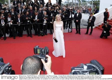 Kirsten Dunst attending the Loving premiere during the 69th Cannes Film Festival at the Palais des Festivals in Cannes on May 16, 2016 Foto:xD.xBedrosianx xFuturexImage