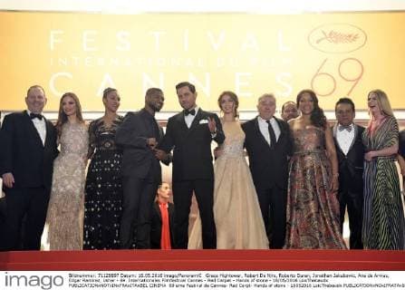 Grace Hightower, Robert De Niro, Roberto Duran, Jonathan Jakubowic, Ana de Armas, Edgar Ramirez, Usher - 69. Internationales Filmfestival Cannes - Red Carpet - Hands of stone - 16 05 2016 LoicThebaudx 