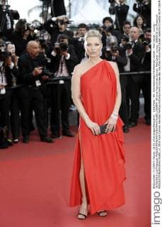 Kate Moss - 69. Internationales Filmfestival Cannes - Red Carpet - Loving - 16 05 2016 LoicThebaudx 