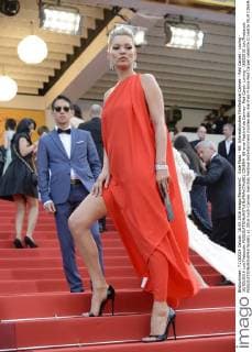 Kate Moss - 69. Internationales Filmfestival Cannes - Red Carpet - Loving - 16 05 2016 LoicThebaudx 