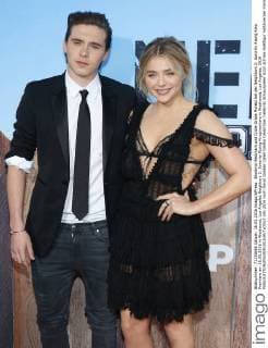 Brooklyn Beckham und Chloe Grace Moretz bei der Neighbors 2: Sorority Rising Kino Premiere am 16.05.2016 in Westwood, Los Angeles Neighbors 2: Sorority Rising Kinopremiere in Westwood, Los Angeles, 2016 