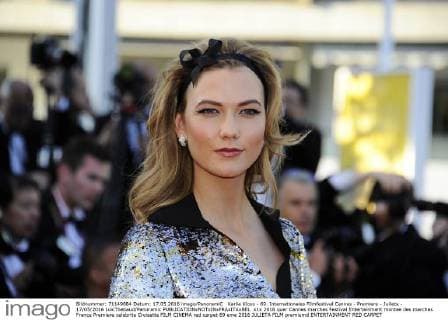 Karlie Kloss - 69. Internationales Filmfestival Cannes - Premiere - Julieta - 17 05 2016 LoicThebaud Panoramic 