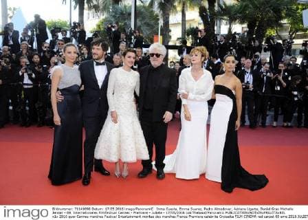 Inma Cuesta, Emma Suarez, Pedro Almodovar, Adriana Ugarte, Daniel Grao Michelle Jenner - 69. Internationales Filmfestival Cannes - Premiere - Julieta - 17 05 2016 LoicThebaud Panoramic 