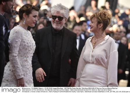207766 De Rosa-Garcia Starface 2016-05-17 Cannes France 69ème Festival International du Film de Cannes. Montée des marches du film Julieta . 69th International Cannes Film Festival. Red Carpet of Pedro Almodovar s movie Julieta Almodovar, Pedro  Copyright: xDexRosa-Garciax xStarfacex STAR_207766_192