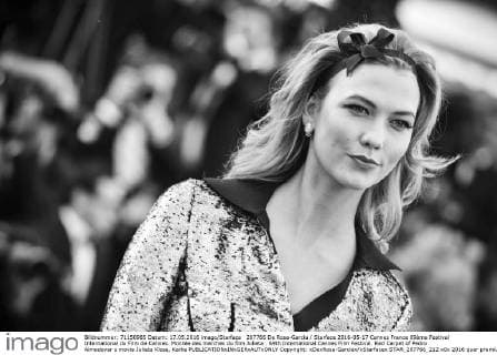 207766 De Rosa-Garcia Starface 2016-05-17 Cannes France 69ème Festival International du Film de Cannes. Montée des marches du film Julieta . 69th International Cannes Film Festival. Red Carpet of Pedro Almodovar s movie Julieta Kloss, Karlie  Copyright: xDexRosa-Garciax xStarfacex STAR_207766_212