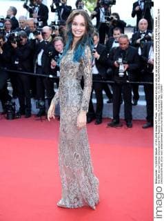 Luma Grothe arrives on the red carpet before the screening of the film Julieta at the 69th annual Cannes International Film Festival in Cannes, France on May 17, 2016.  CAN20160517844 DAVIDxSILPA