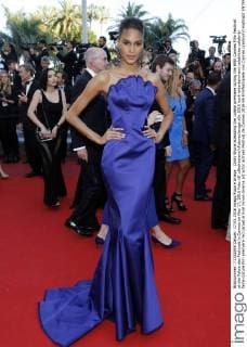 Cindy Bruna attending the Julieta premiere during the 69th Cannes Film Festival at the Palais des Festivals in Cannes on May 17, 2016 Foto:xD.xBedrosianx xFuturexImage